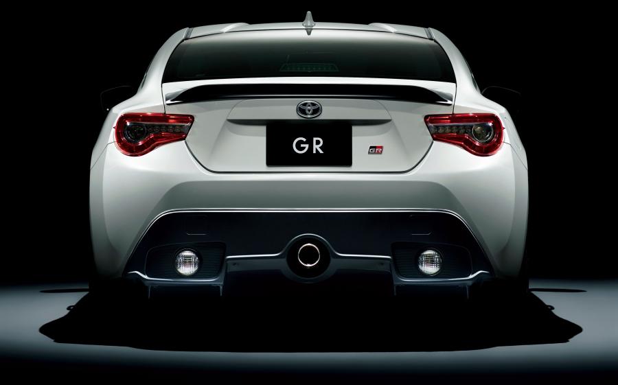  Toyota GT 86 GRMN 2017 года  (JP) (фото 6 из 9)